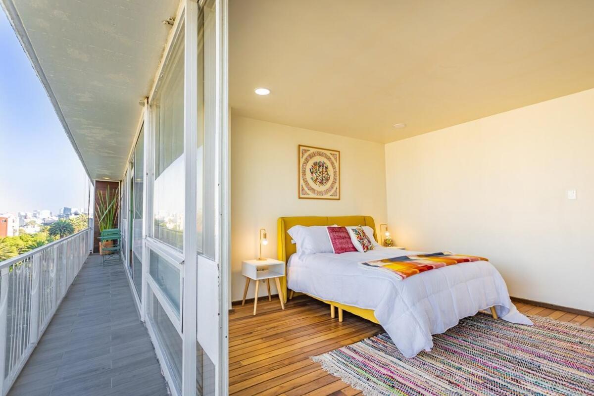Sunny & Spacious Condesa W Views * Cidade do México