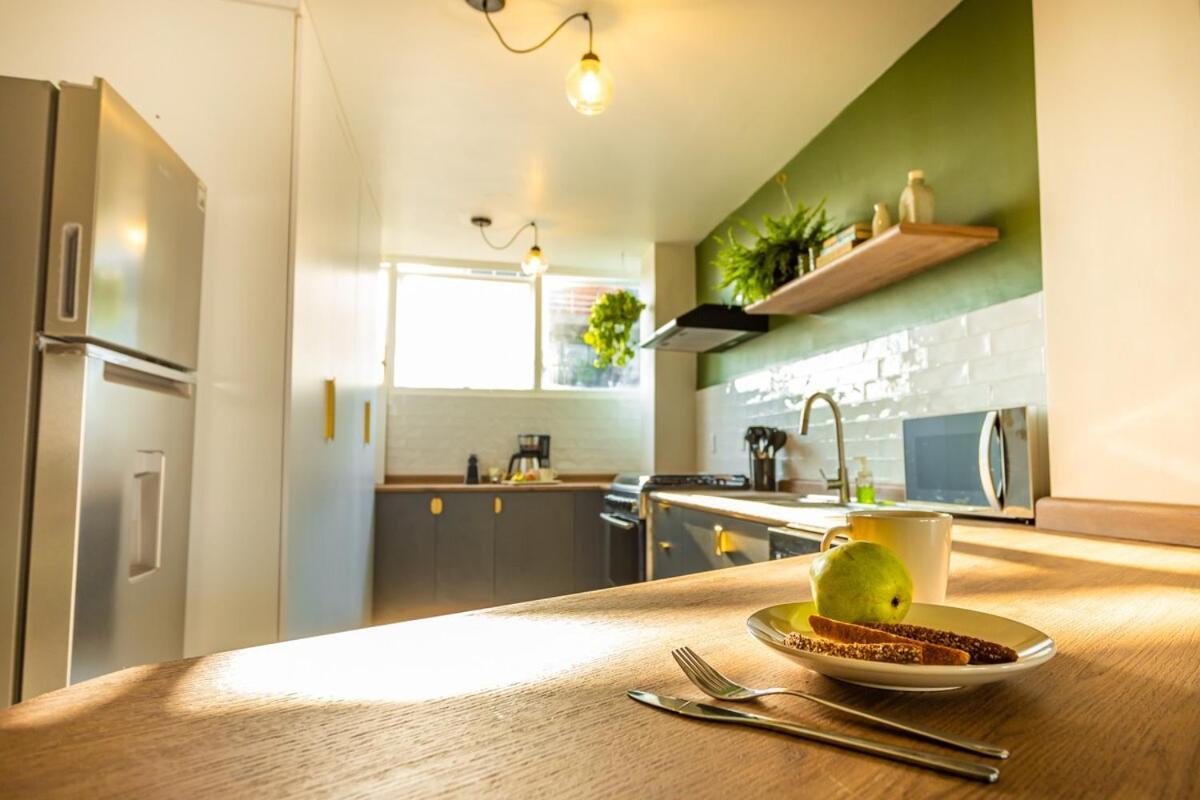 Sunny & Spacious Condesa W Views Apartamento
