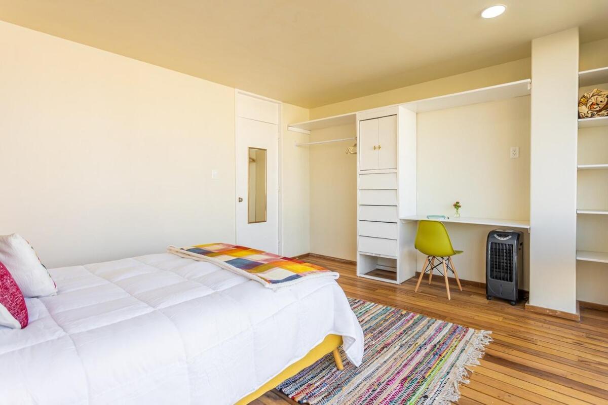 Sunny & Spacious Condesa W Views Apartamento Cidade do México